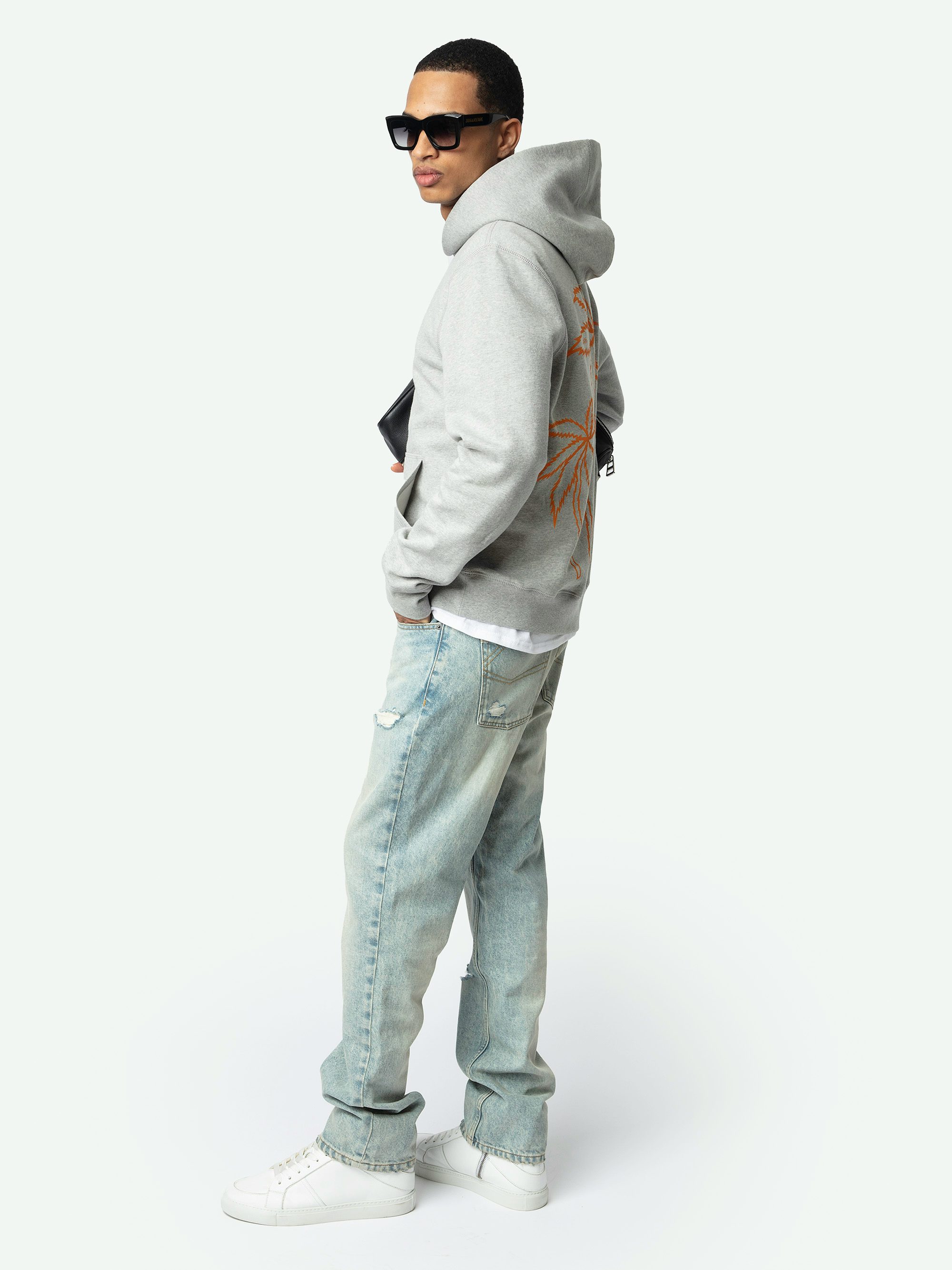 Sanchi Sweatshirt - Hooded sweatshirt with Zadig palm print on the back.